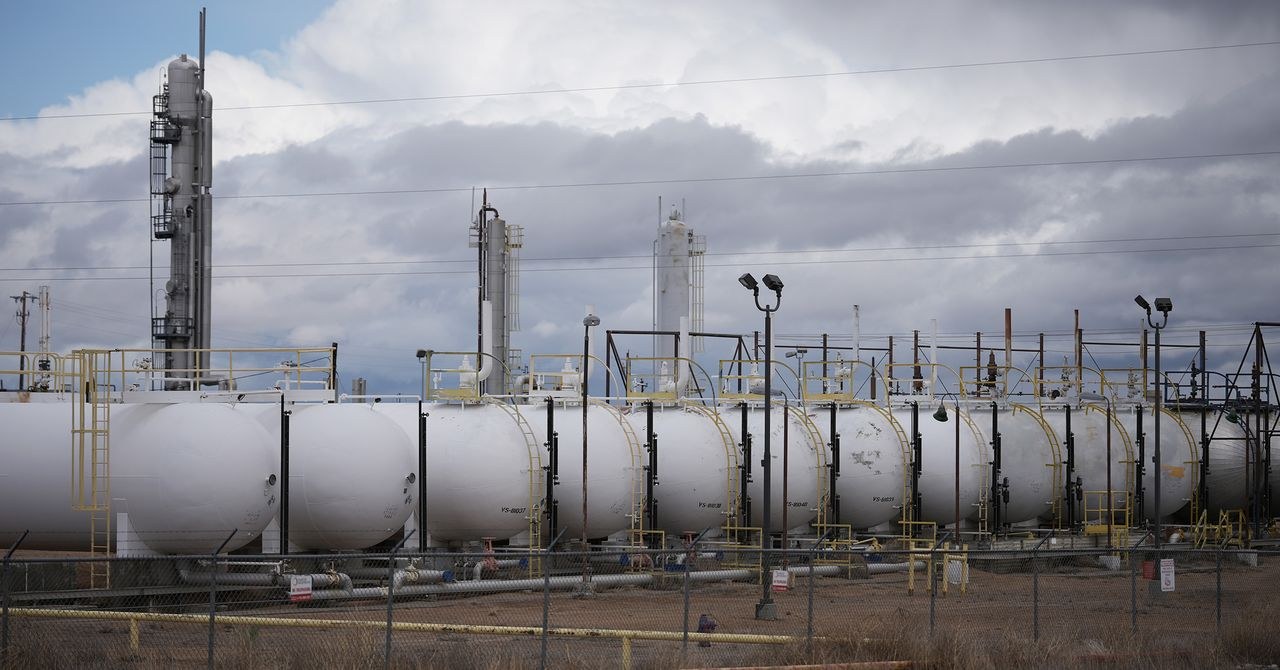 Power Crunch: 189 GW Gas Buildout Threatens Enterprise AI Unit Economics