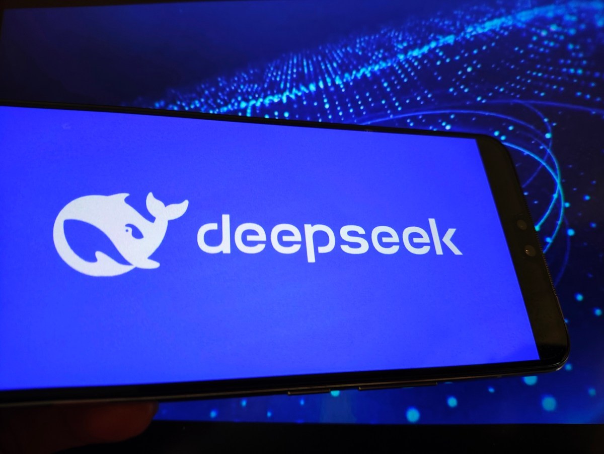 DeepSeek Eyes $71B Valuation: The $1.5B Raise Challenging Silicon Valley