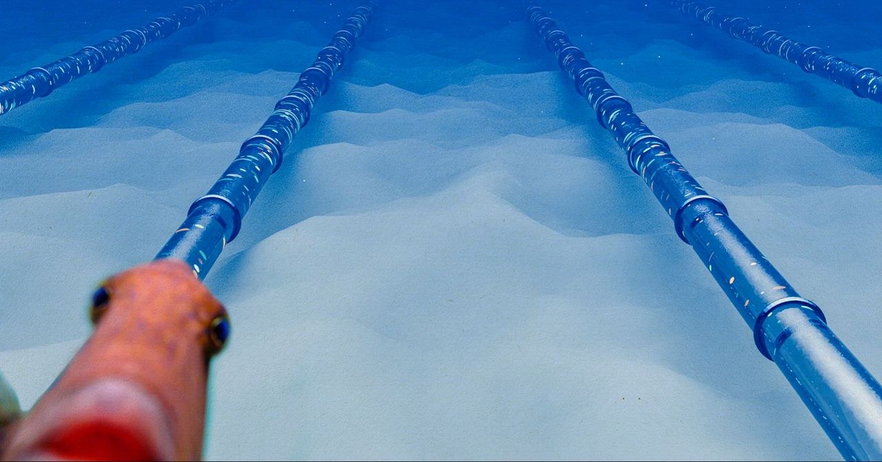 Gulf AI Infrastructure Risks: Vulnerable Subsea Cables